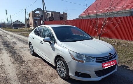 Citroen C4 II рестайлинг, 2015 год, 655 000 рублей, 2 фотография