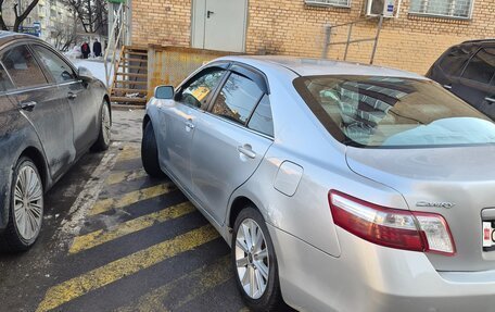 Toyota Camry, 2009 год, 900 000 рублей, 2 фотография