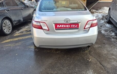 Toyota Camry, 2009 год, 900 000 рублей, 4 фотография