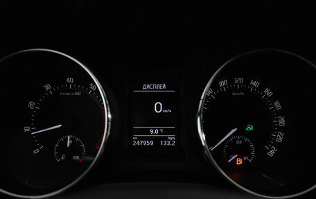 Skoda Yeti I рестайлинг, 2017 год, 1 120 000 рублей, 17 фотография