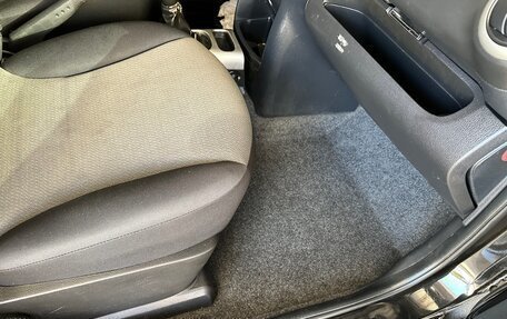 Nissan Note II рестайлинг, 2013 год, 950 000 рублей, 20 фотография