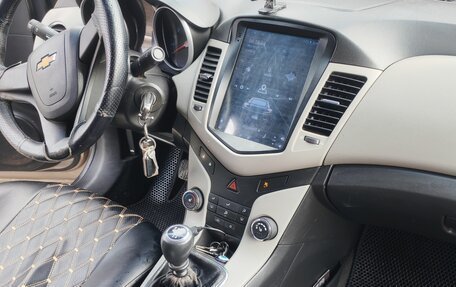 Chevrolet Cruze II, 2012 год, 730 000 рублей, 6 фотография