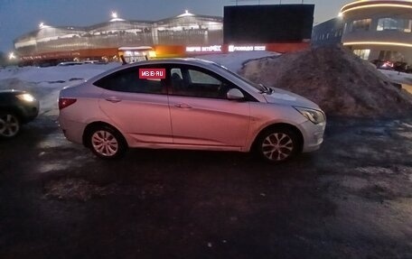 Hyundai Solaris II рестайлинг, 2015 год, 750 000 рублей, 2 фотография