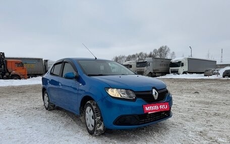 Renault Logan II, 2017 год, 670 000 рублей, 3 фотография