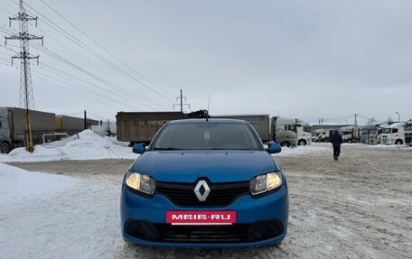 Renault Logan II, 2017 год, 670 000 рублей, 2 фотография