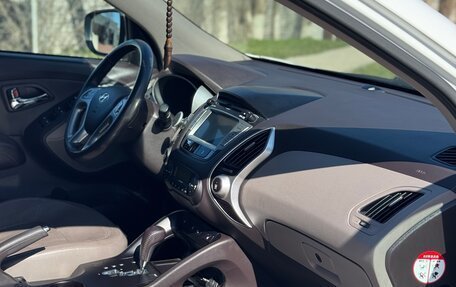 Hyundai ix35 I рестайлинг, 2012 год, 1 570 000 рублей, 20 фотография