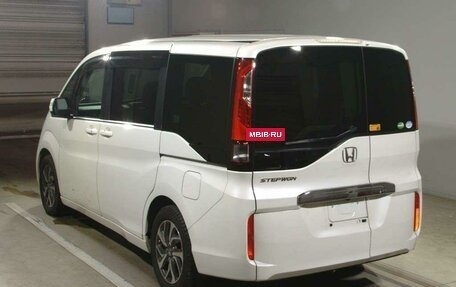 Honda Stepwgn IV, 2016 год, 1 850 000 рублей, 23 фотография