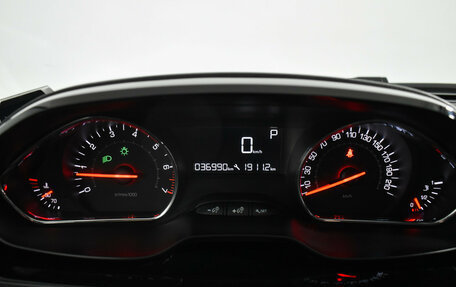 Peugeot 208 II, 2013 год, 749 000 рублей, 17 фотография