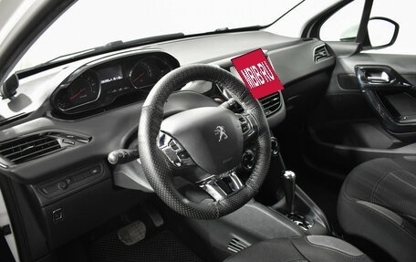 Peugeot 208 II, 2013 год, 749 000 рублей, 9 фотография