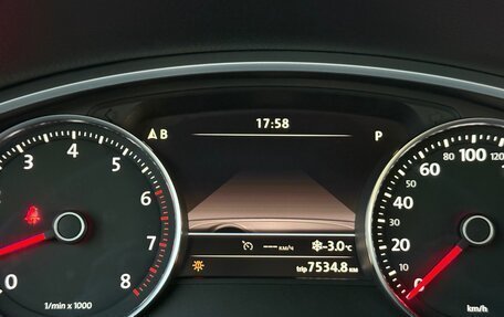 Volkswagen Touareg III, 2016 год, 2 830 000 рублей, 24 фотография