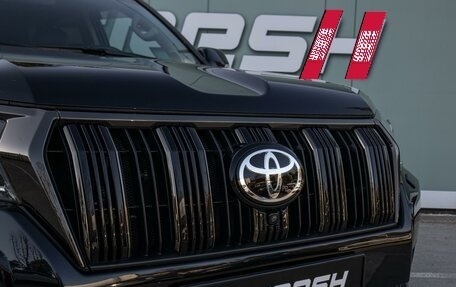 Toyota Land Cruiser Prado 150 рестайлинг 2, 2021 год, 6 599 000 рублей, 6 фотография