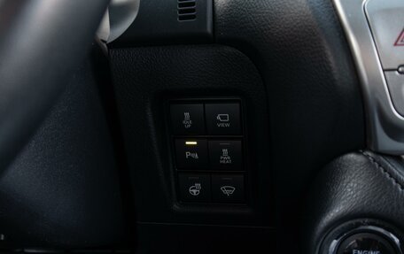 Toyota Land Cruiser Prado 150 рестайлинг 2, 2021 год, 6 599 000 рублей, 25 фотография