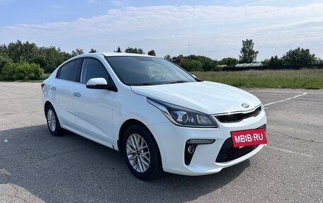 KIA Rio IV, 2019 год, 1 450 000 рублей, 3 фотография