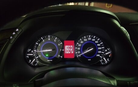 Infiniti QX56, 2010 год, 2 000 000 рублей, 16 фотография