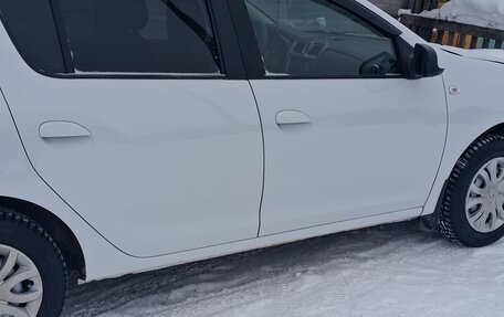 Renault Sandero II рестайлинг, 2017 год, 780 000 рублей, 2 фотография