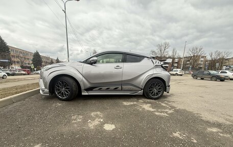 Toyota C-HR I рестайлинг, 2017 год, 2 500 000 рублей, 6 фотография