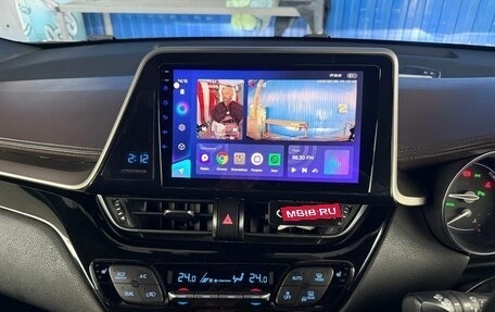 Toyota C-HR I рестайлинг, 2017 год, 2 500 000 рублей, 8 фотография