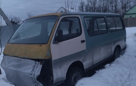 Toyota HiAce H100, 1996 год, 140 000 рублей, 4 фотография