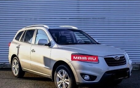 Hyundai Santa Fe III рестайлинг, 2010 год, 1 300 000 рублей, 5 фотография