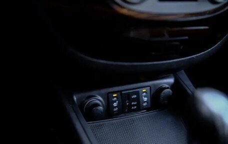 Hyundai Santa Fe III рестайлинг, 2010 год, 1 300 000 рублей, 17 фотография