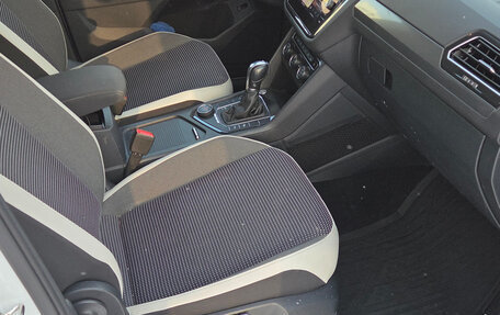 Volkswagen Tiguan II, 2019 год, 2 520 000 рублей, 9 фотография