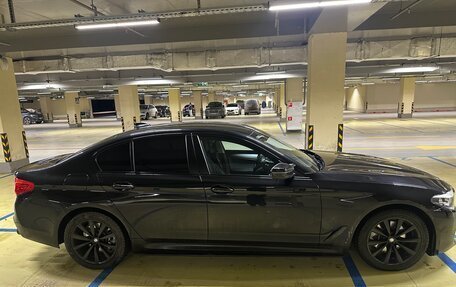BMW 5 серия, 2018 год, 3 300 000 рублей, 2 фотография