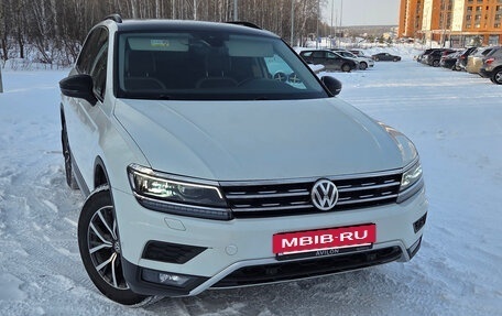 Volkswagen Tiguan II, 2019 год, 2 520 000 рублей, 2 фотография