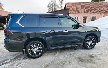 Lexus LX III, 2016 год, 6 000 000 рублей, 10 фотография