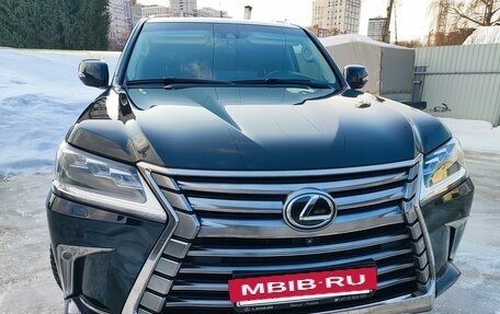 Lexus LX III, 2016 год, 6 000 000 рублей, 3 фотография