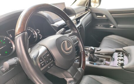 Lexus LX III, 2016 год, 6 000 000 рублей, 19 фотография
