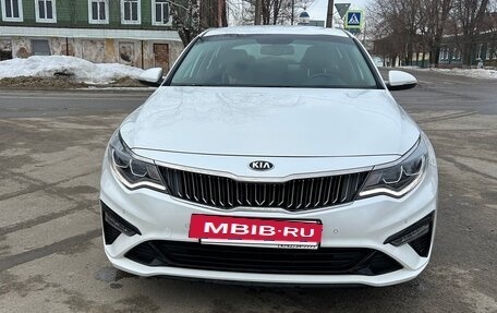 KIA Optima IV, 2019 год, 2 250 000 рублей, 2 фотография