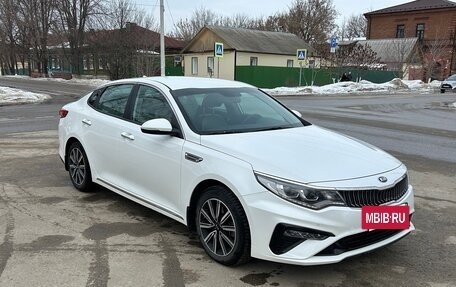 KIA Optima IV, 2019 год, 2 250 000 рублей, 3 фотография