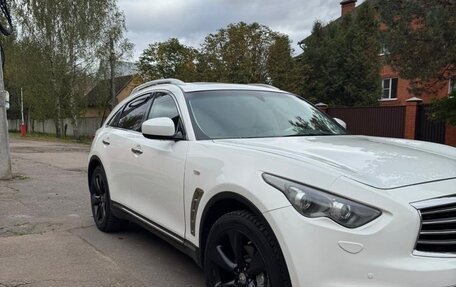 Infiniti FX II, 2011 год, 1 450 000 рублей, 3 фотография