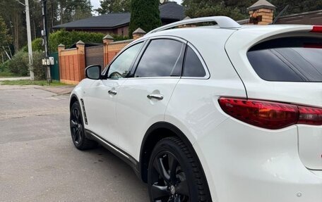 Infiniti FX II, 2011 год, 1 450 000 рублей, 6 фотография