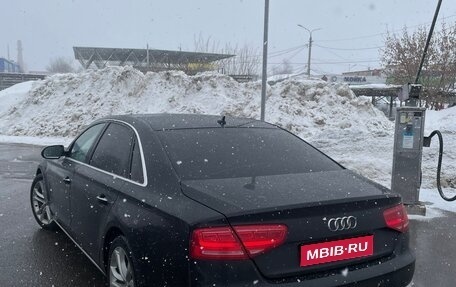 Audi A8, 2011 год, 1 000 000 рублей, 1 фотография
