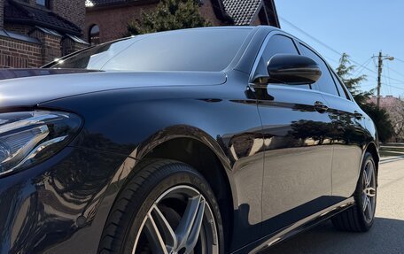 Mercedes-Benz E-Класс, 2019 год, 3 550 000 рублей, 12 фотография