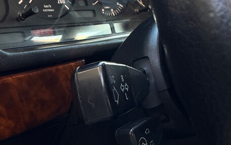 BMW 5 серия, 1993 год, 1 100 000 рублей, 13 фотография