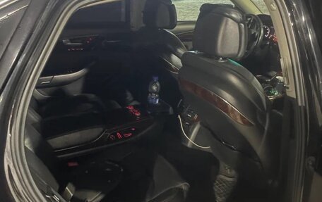 Audi A8, 2011 год, 1 000 000 рублей, 9 фотография