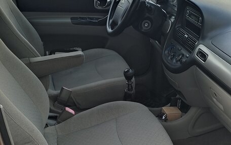 Chevrolet Rezzo, 2007 год, 600 000 рублей, 10 фотография