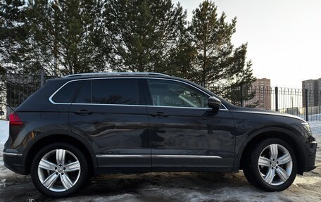 Volkswagen Tiguan II, 2020 год, 3 690 000 рублей, 6 фотография