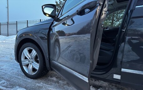 Volkswagen Tiguan II, 2020 год, 3 690 000 рублей, 37 фотография