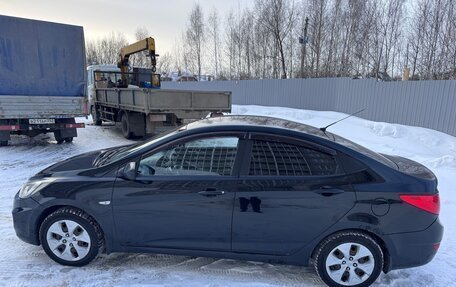 Hyundai Solaris II рестайлинг, 2011 год, 530 000 рублей, 6 фотография