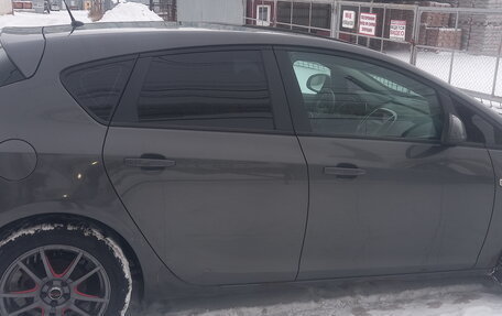 Opel Astra J, 2011 год, 530 000 рублей, 9 фотография