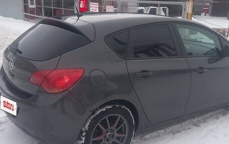 Opel Astra J, 2011 год, 530 000 рублей, 10 фотография