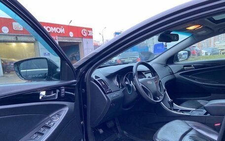 Hyundai Sonata VI, 2012 год, 999 000 рублей, 11 фотография