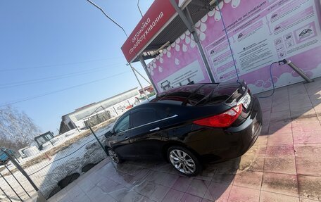 Hyundai Sonata VI, 2012 год, 999 000 рублей, 1 фотография