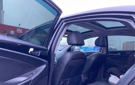 Hyundai Sonata VI, 2012 год, 999 000 рублей, 8 фотография