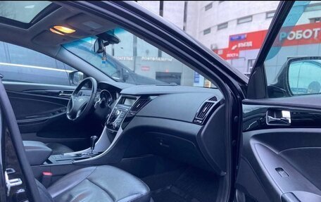 Hyundai Sonata VI, 2012 год, 999 000 рублей, 9 фотография