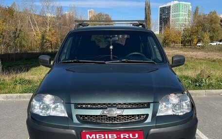 Chevrolet Niva I рестайлинг, 2019 год, 900 000 рублей, 1 фотография