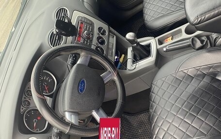 Ford Focus II рестайлинг, 2010 год, 4 фотография